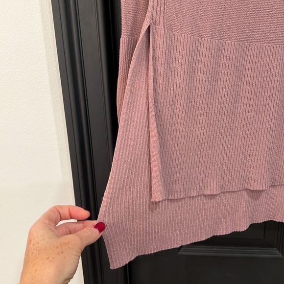 Free People criss cross tunic sweater. - Picture 3 of 6